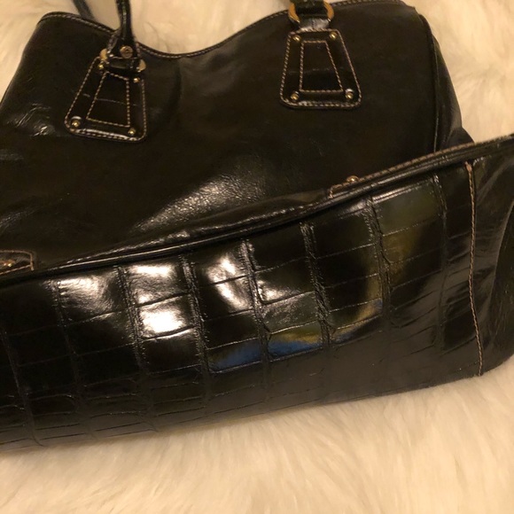 Liz Claiborne (💰5/$25 in bundles of 5 until 5/25/22) - Picture 3 of 8